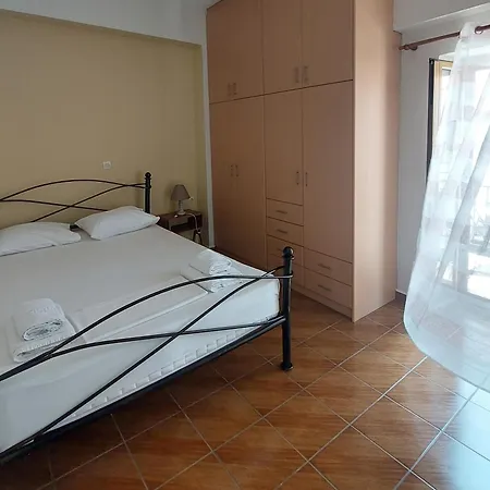 7 Apartment *
